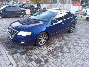 Авто Volkswagen Passat 2006 № 8299315