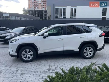 Авто Toyota Rav4 2020 № 8299669