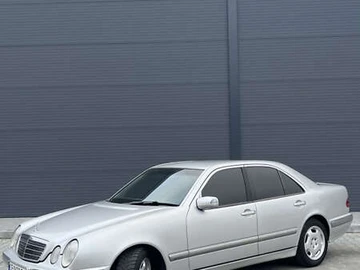 Авто Mercedes E-Class 2001 № 8300110