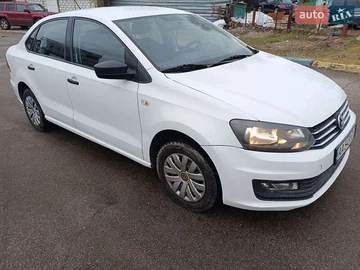 Авто Volkswagen Polo 2019 № 8300176