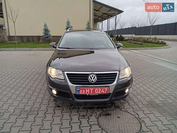 Авто Volkswagen Passat 2010 № 8300258