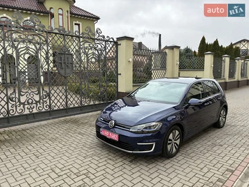Авто Volkswagen E-Golf 2018 № 8300528