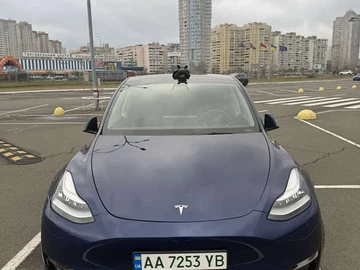 Авто Tesla Model Y 2021 № 8300825