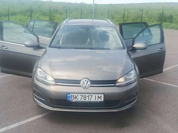 Авто Volkswagen Golf 2017 № 8301258