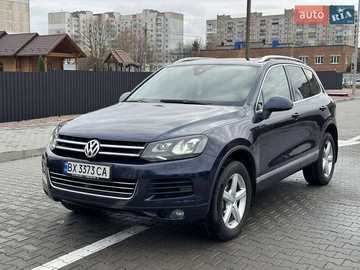 Авто Volkswagen Touareg 2013 № 8301306