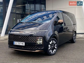 Авто Hyundai Staria 2023 № 8301417