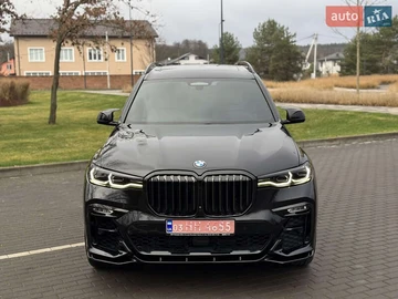 Авто BMW X7 2020 № 8301426