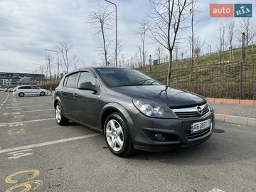 Авто Opel Astra 2012 № 8301568