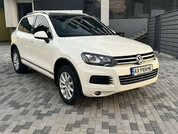Авто Volkswagen Touareg 2011 № 8301755