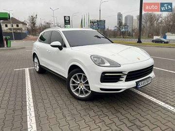 Авто Porsche Cayenne 2019 № 8301764