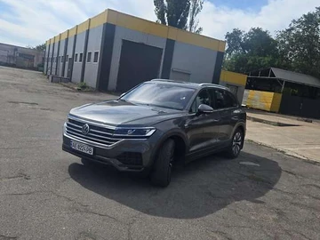 Авто Volkswagen Touareg 2021 № 8301765