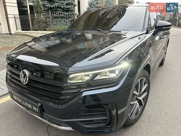 Авто Volkswagen Touareg 2021 № 8301878