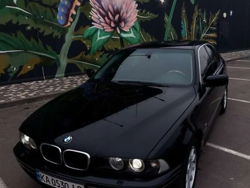 Авто BMW 5 Series 2003 № 8301926