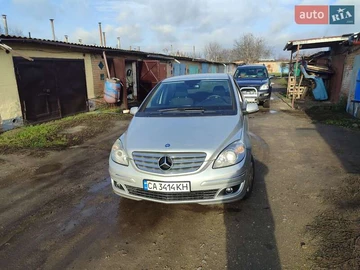 Авто Mercedes B-Class 2009 № 8301971
