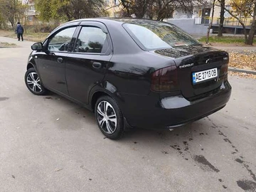 Авто Chevrolet Aveo 2006 № 8302013