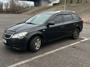 Авто KIA Ceed 2010 № 8302016