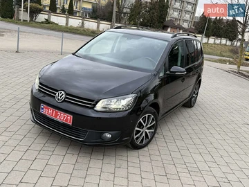 Авто Volkswagen Touran 2013 № 8302062
