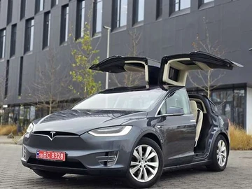 Авто Tesla Model X 2017 № 8302103