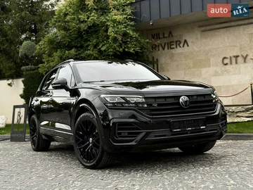 Авто Volkswagen Touareg 2022 № 8302116