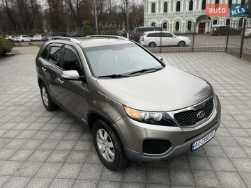 Авто KIA Sorento 2010 № 8302216