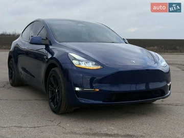 Авто Tesla Model Y 2023 № 8302328