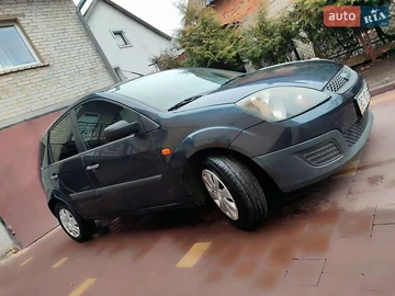 Авто Ford Fiesta 2008 № 8302411