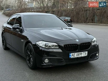 Авто BMW 5 Series 2013 № 8302600