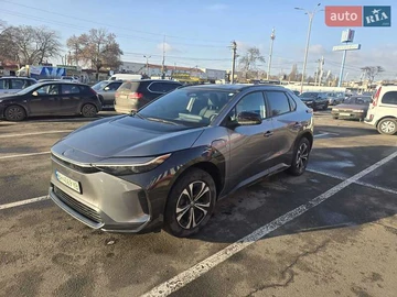 Авто Toyota Bz4X 2023 № 8302668