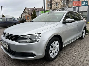 Авто Volkswagen Jetta 2014 № 8303048