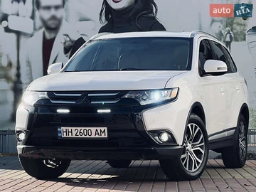 Авто Mitsubishi Outlander 2015 № 8303065
