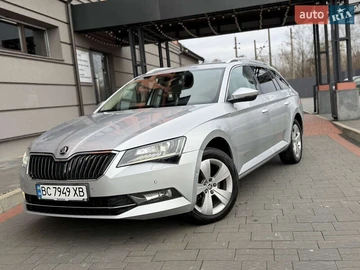 Авто Skoda Superb 2016 № 8303106