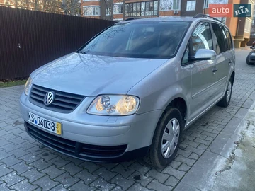 Авто Volkswagen Touran 2005 № 8303463