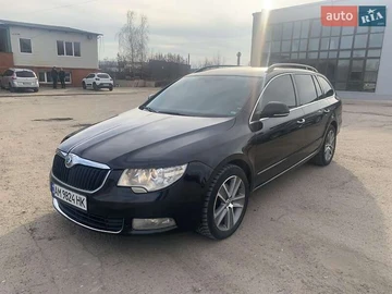 Авто Skoda Superb 2010 № 8303599