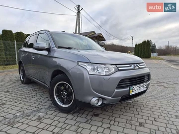 Авто Mitsubishi Outlander 2013 № 8303755