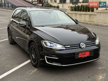 Авто Volkswagen E-Golf 2018 № 8303776