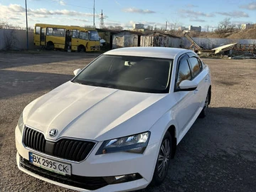 Авто Skoda Superb 2018 № 8303808