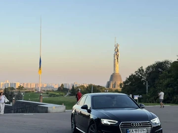 Авто Audi A4 2018 № 8303926