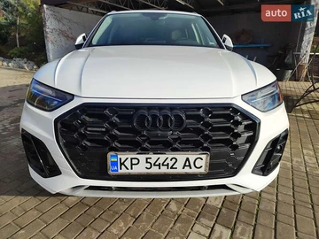 Авто Audi Q5 2023 № 8303953