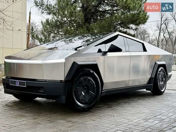 Авто Tesla Cybertruck 2024 № 8303968