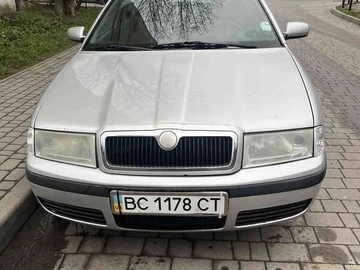 Авто Skoda Octavia 2004 № 8304123