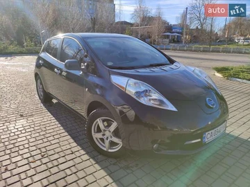 Авто Nissan Leaf 2013 № 8304303