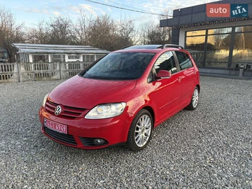 Авто Volkswagen Golf Plus 2008 № 8304385