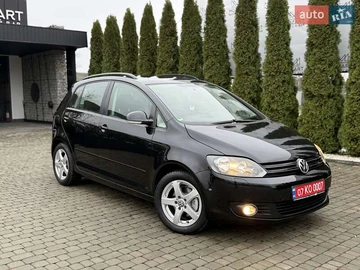 Авто Volkswagen Golf Plus 2010 № 8304395