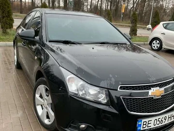 Авто Chevrolet Cruze 2010 № 8304400