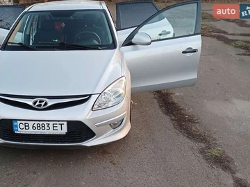 Авто Hyundai I30 2011 № 8304401