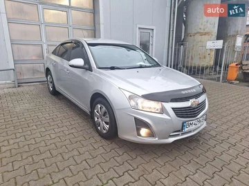 Авто Chevrolet Cruze 2015 № 8304413
