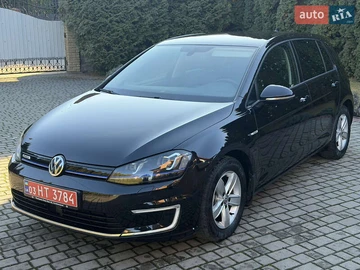 Авто Volkswagen E-Golf 2016 № 8304446