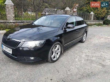 Авто Skoda Superb 2014 № 8304636