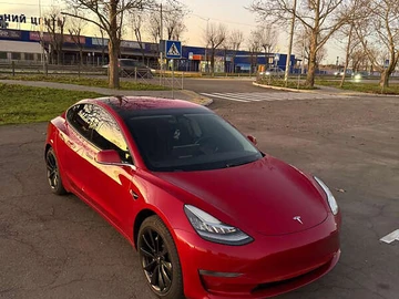 Авто Tesla Model 3 2018 № 8304665