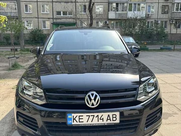 Авто Volkswagen Touareg 2013 № 8304680
